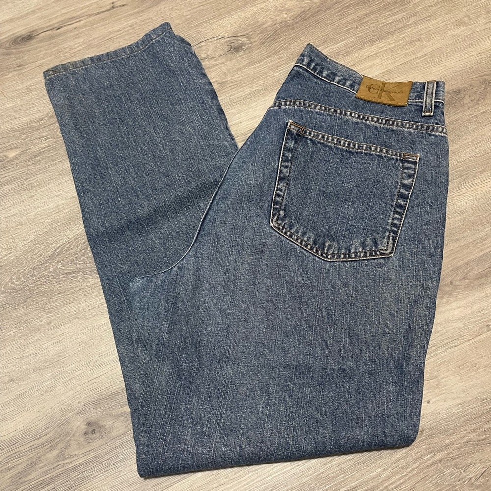 Calvin Klein size 14 straight leg medium wash